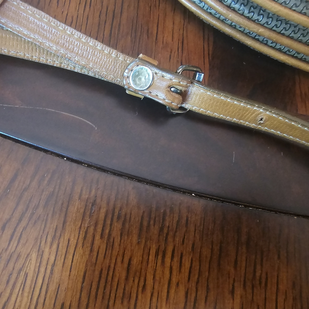 Charles Jourdan Tan and Gray Crossbody Bag - Picture 4 of 11